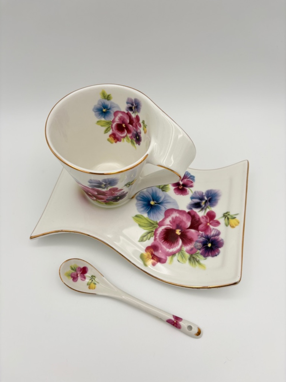 Adeline Fine Porcelain Teacup Saucer Spoon Set Pansy Gold Trim 3pc - Picture 1 of 15